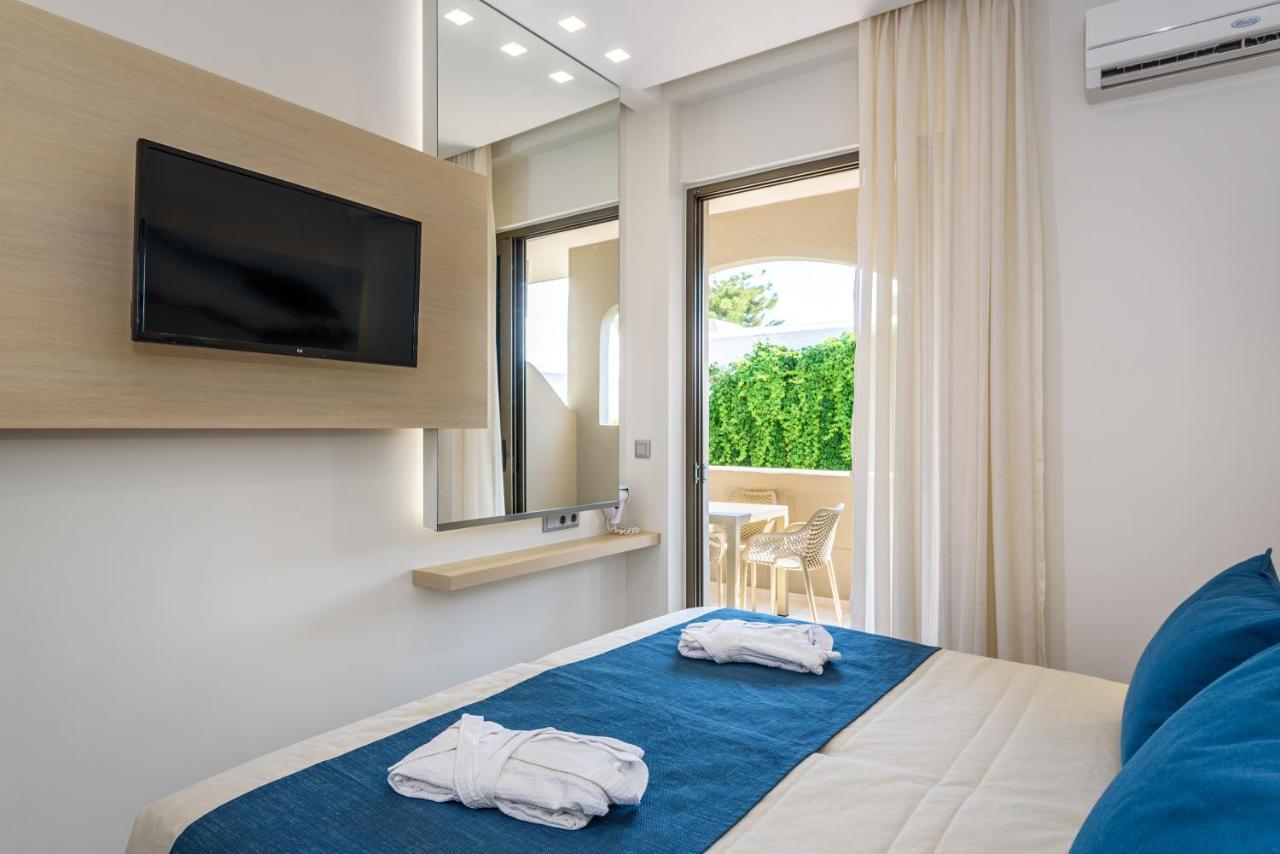 Marinos Beach Hotel Платанес Екстер'єр фото
